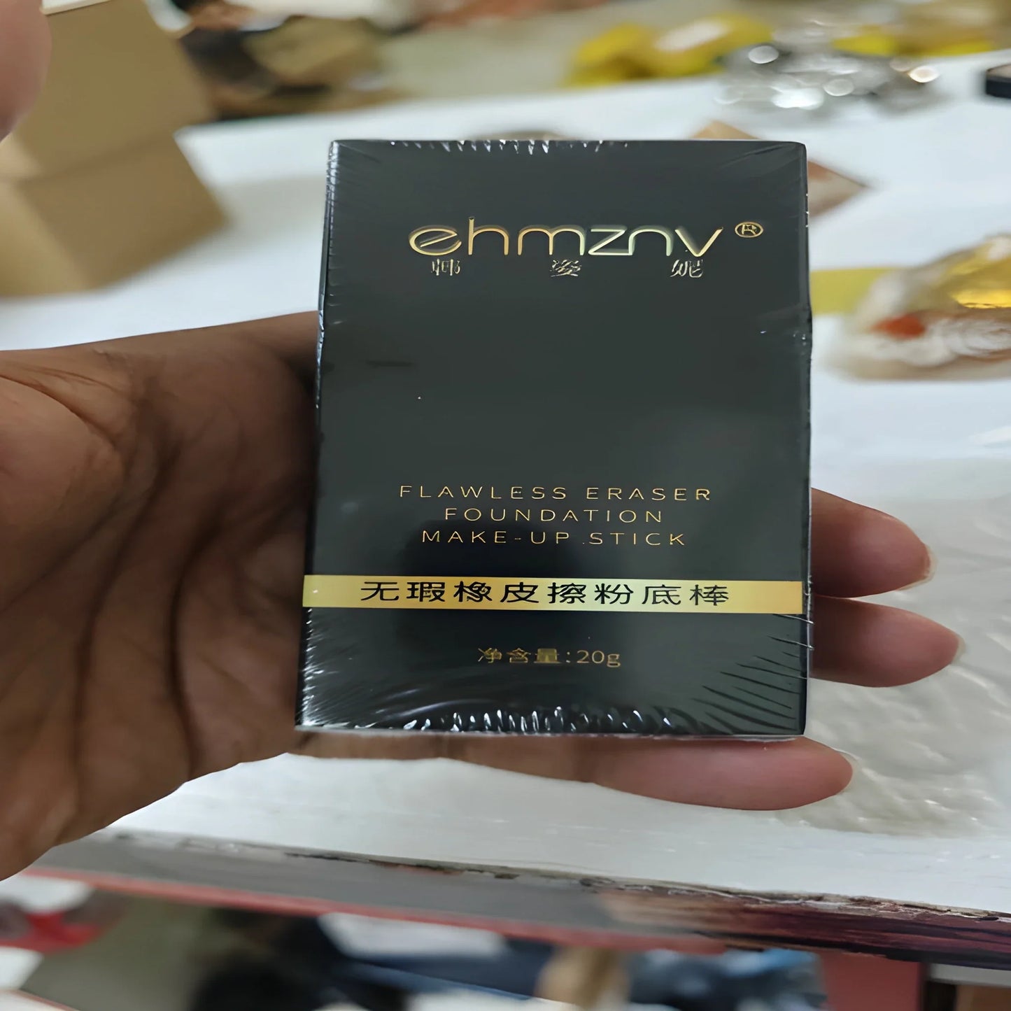 2 in 1 Foundation Stick
