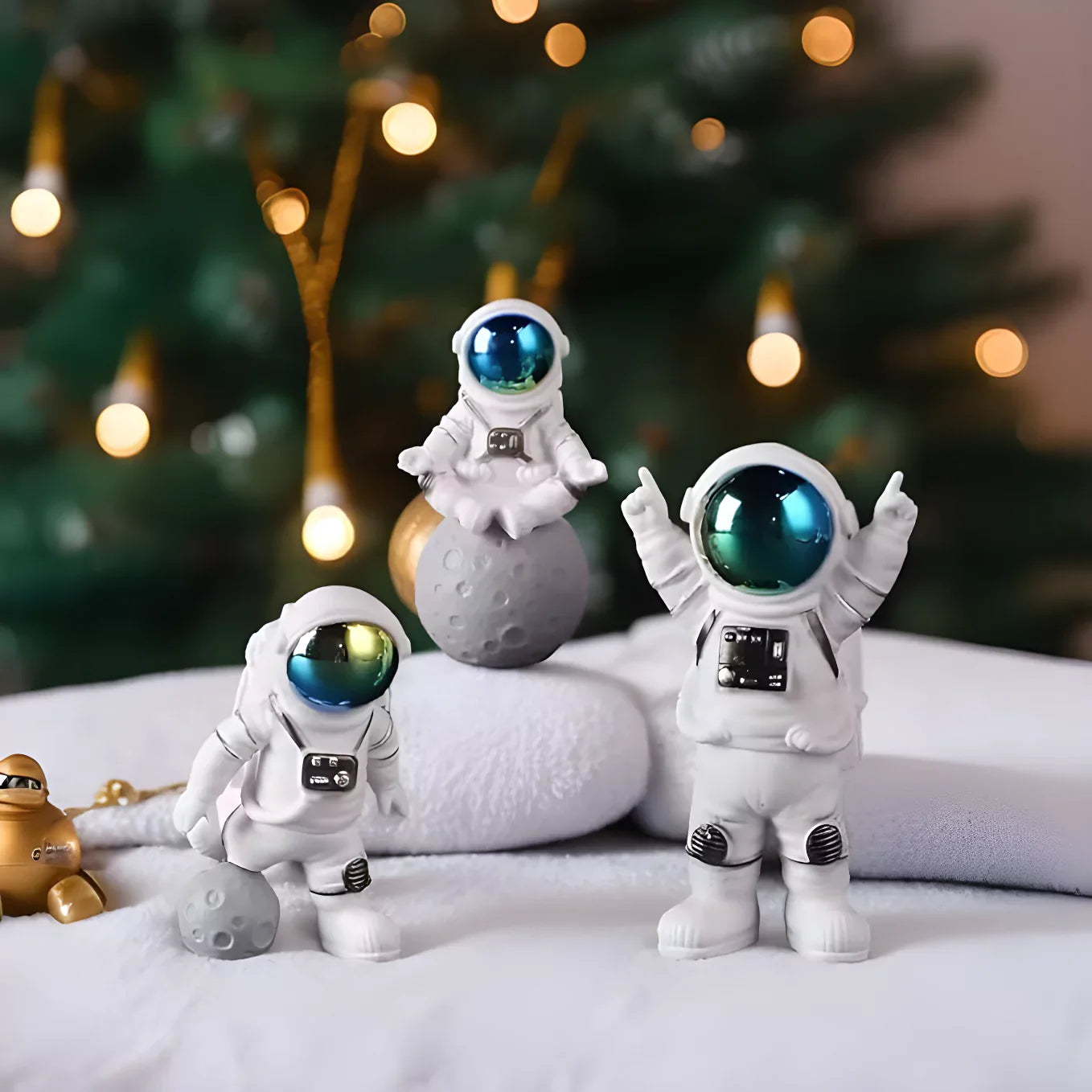Astronaut Spaceman Statue Ornament For Home