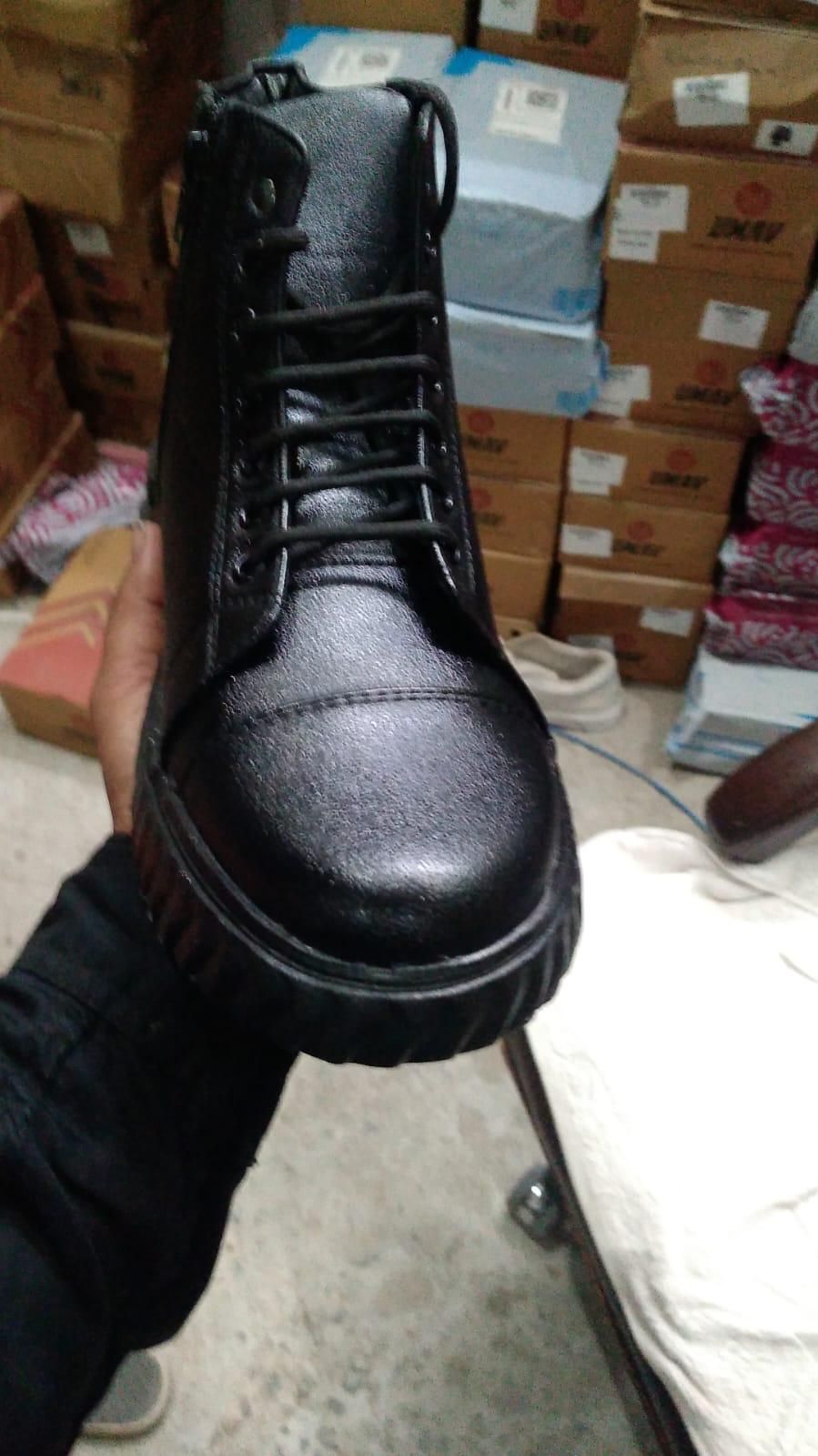 Men’s Black Korean Style Sneakers Boot