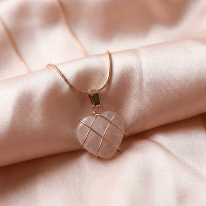 Fashion Metal Wrapped Love Heart Crystal Stone Pendant