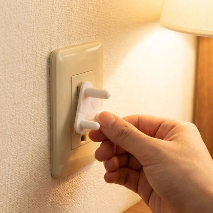 Baby Safety Socket Cover (100 Pcs)