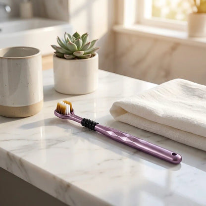 360° Triple-Sided Brush