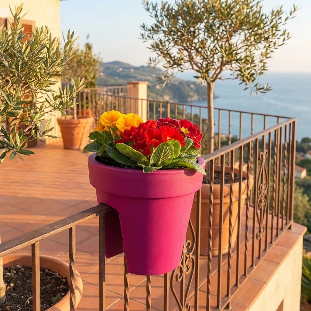 Riding Pot Decorative Planter (2 Pc)