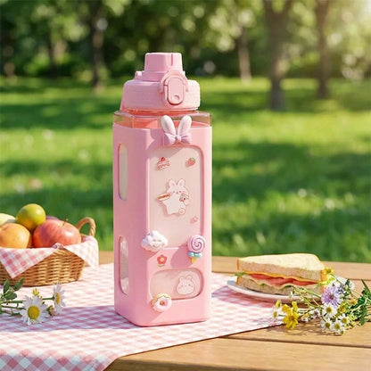 700ml Kawaii Water Bottle with Lid and Straw