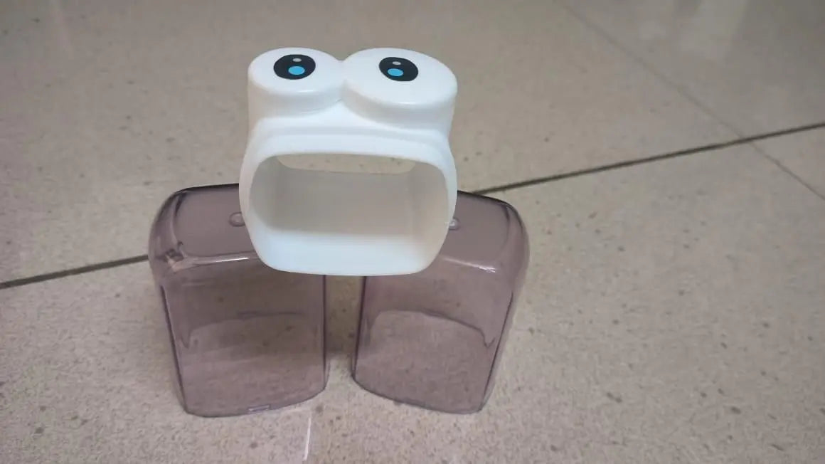 Portable Toothbrush Case