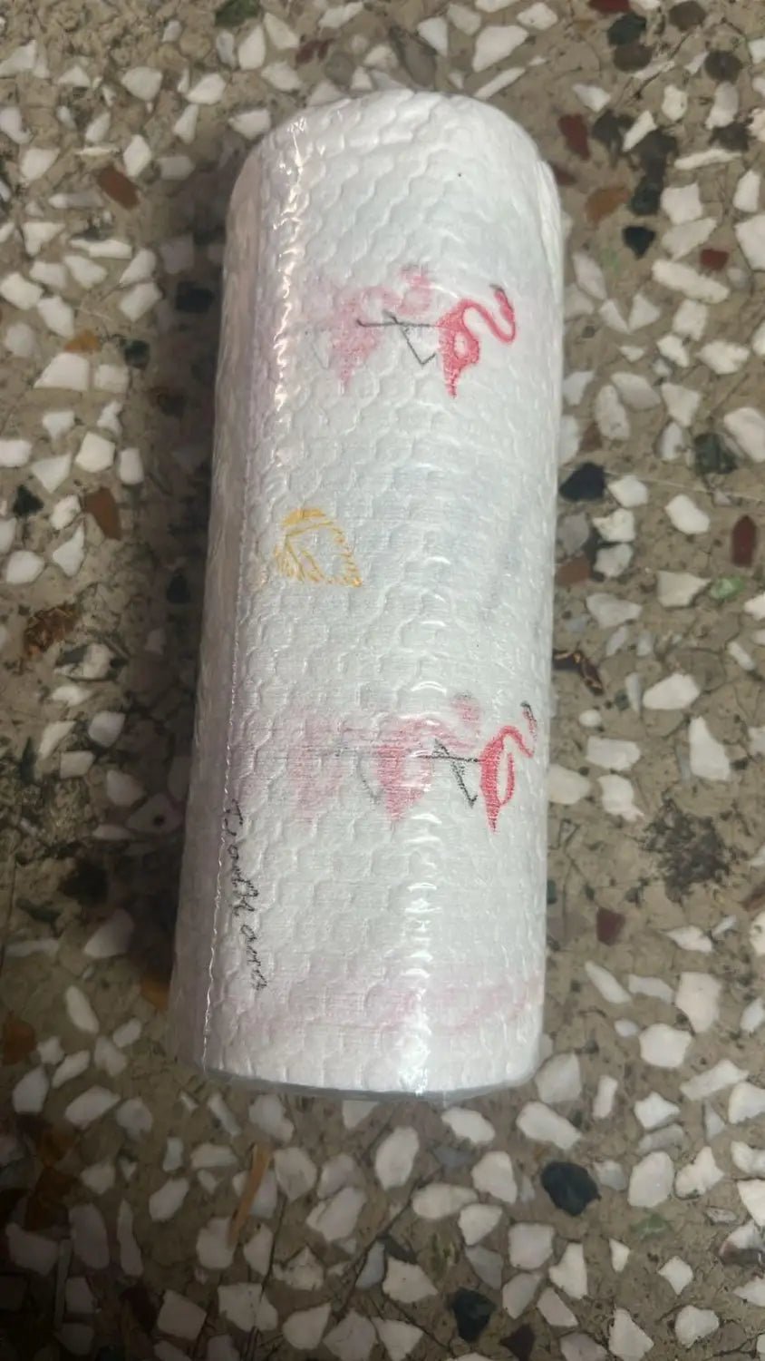 High efficiency Disposable Towels Roll (40 Pic)