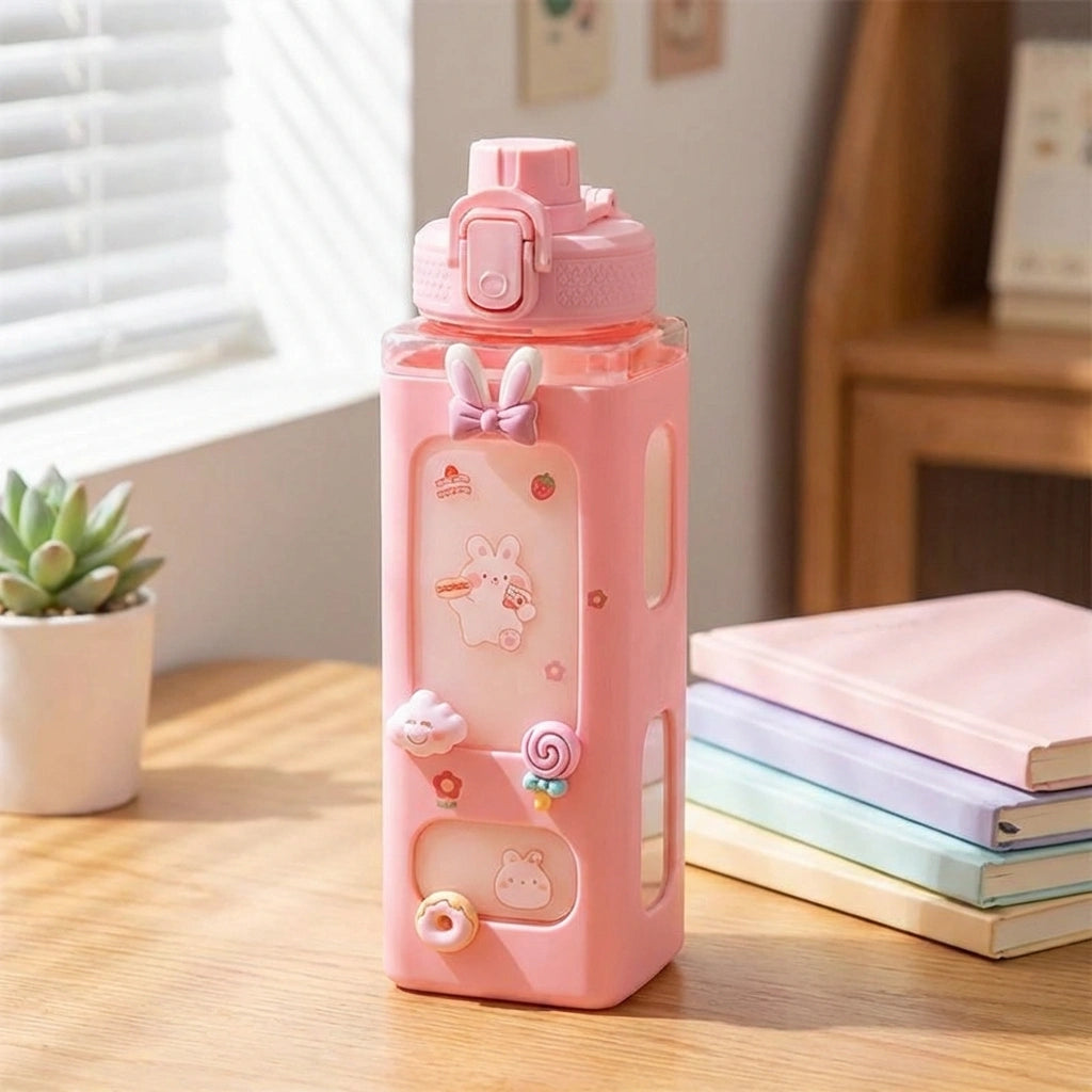 700ml Kawaii Water Bottle with Lid and Straw