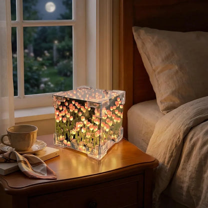 Tulip Cube Mirror Lamp