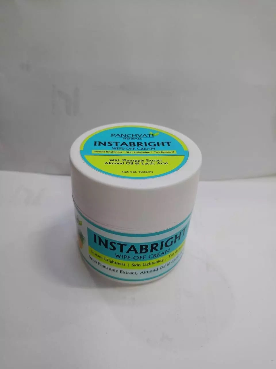 Herbal Natural Cream for Soft and Fresh Skin