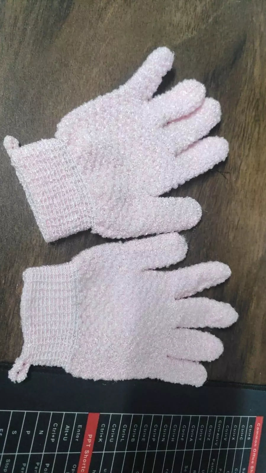 Soft textured bath gloves