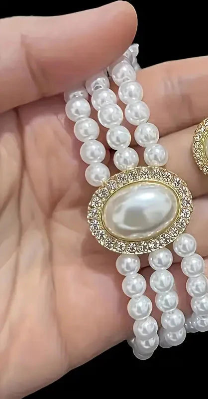 Artificial Pearl Necklace jewelry