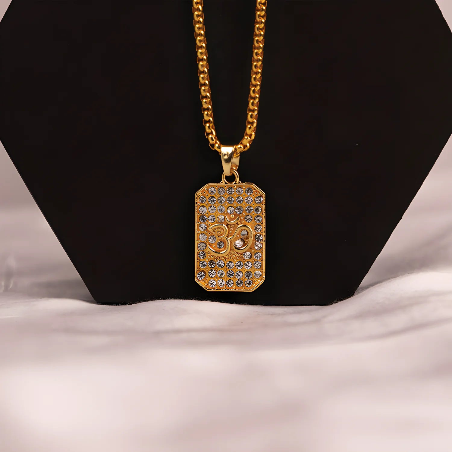Diamond Om Pendant Necklace jewelry