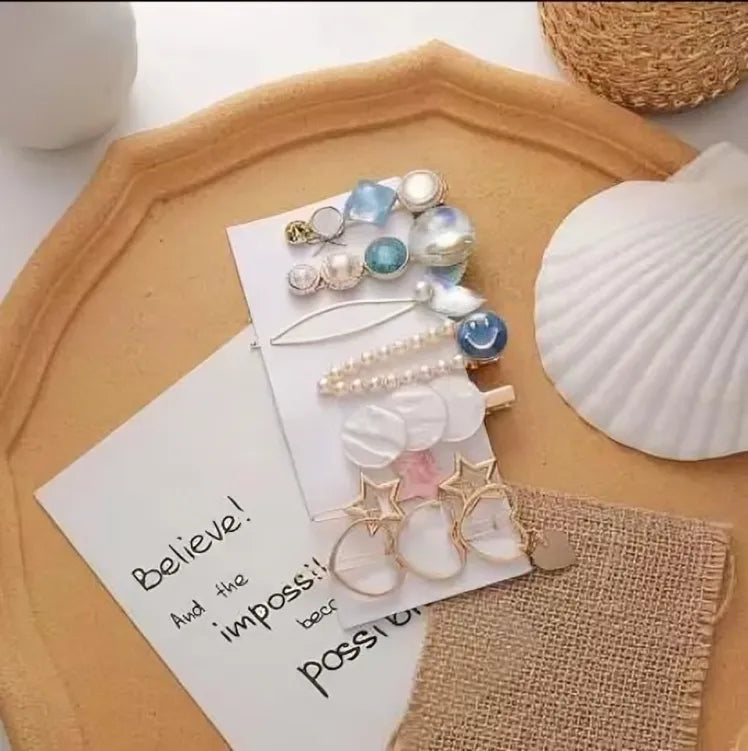 Gracious Pearl Gold Plated Hairclip