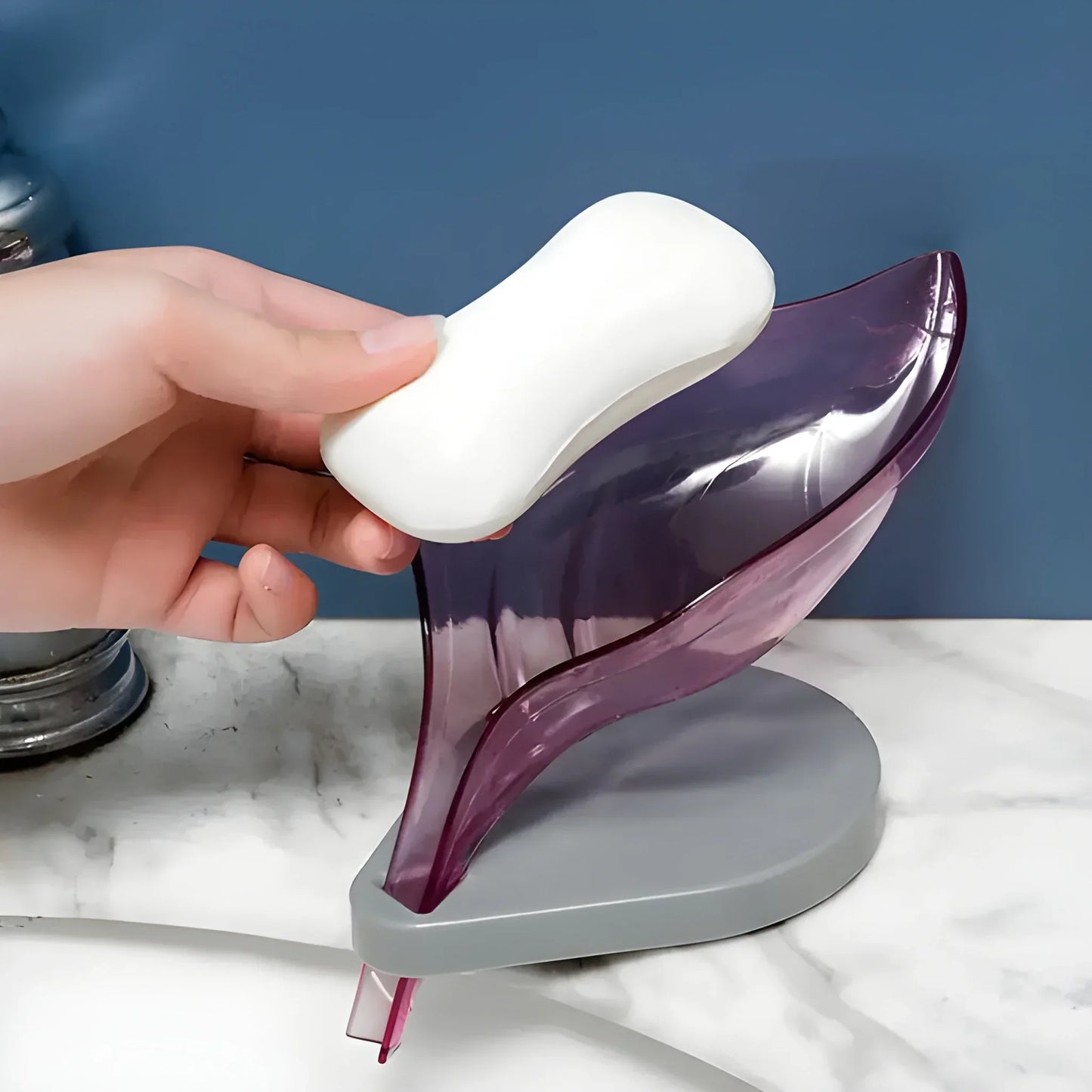 Leaf Self-Draining Soap Tray - Home & Kitchen