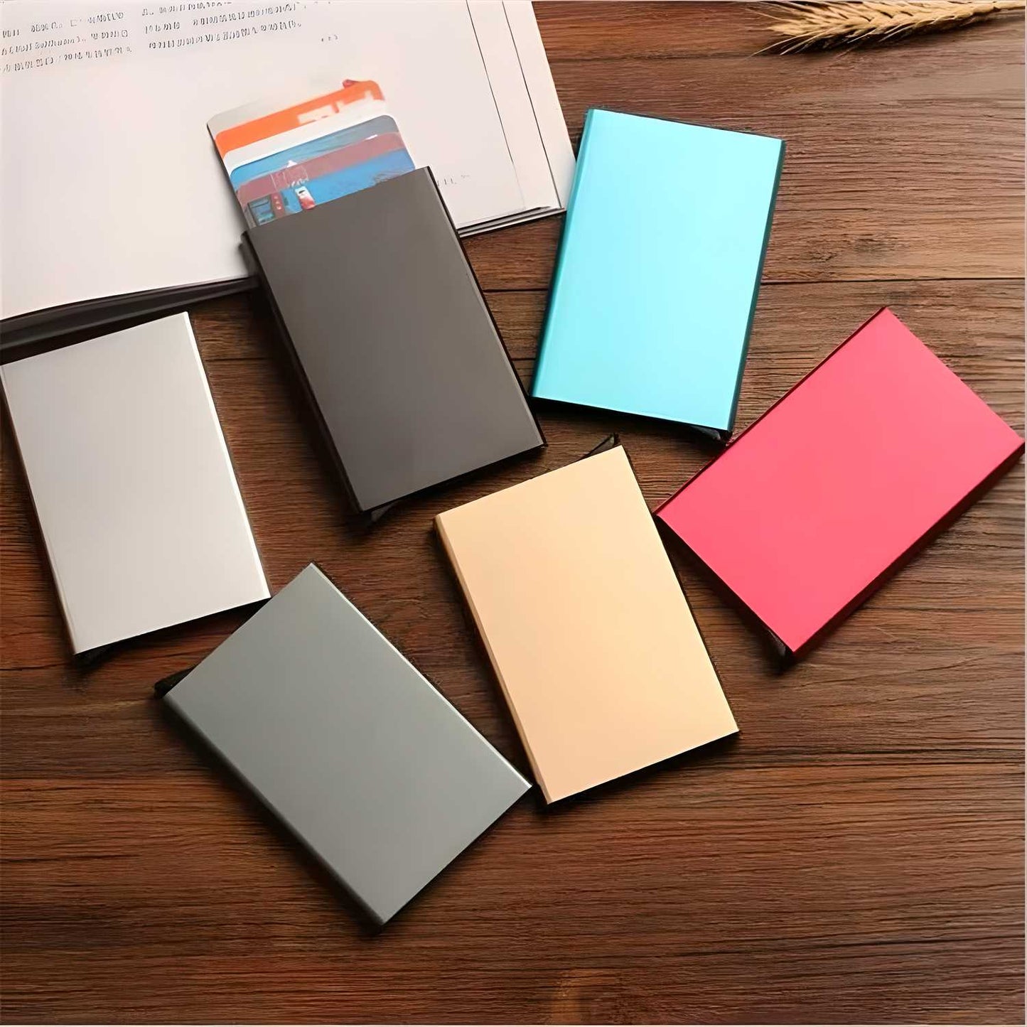 Men’s RFID Protected Smart Pop Up Wallet 8 Card Slots