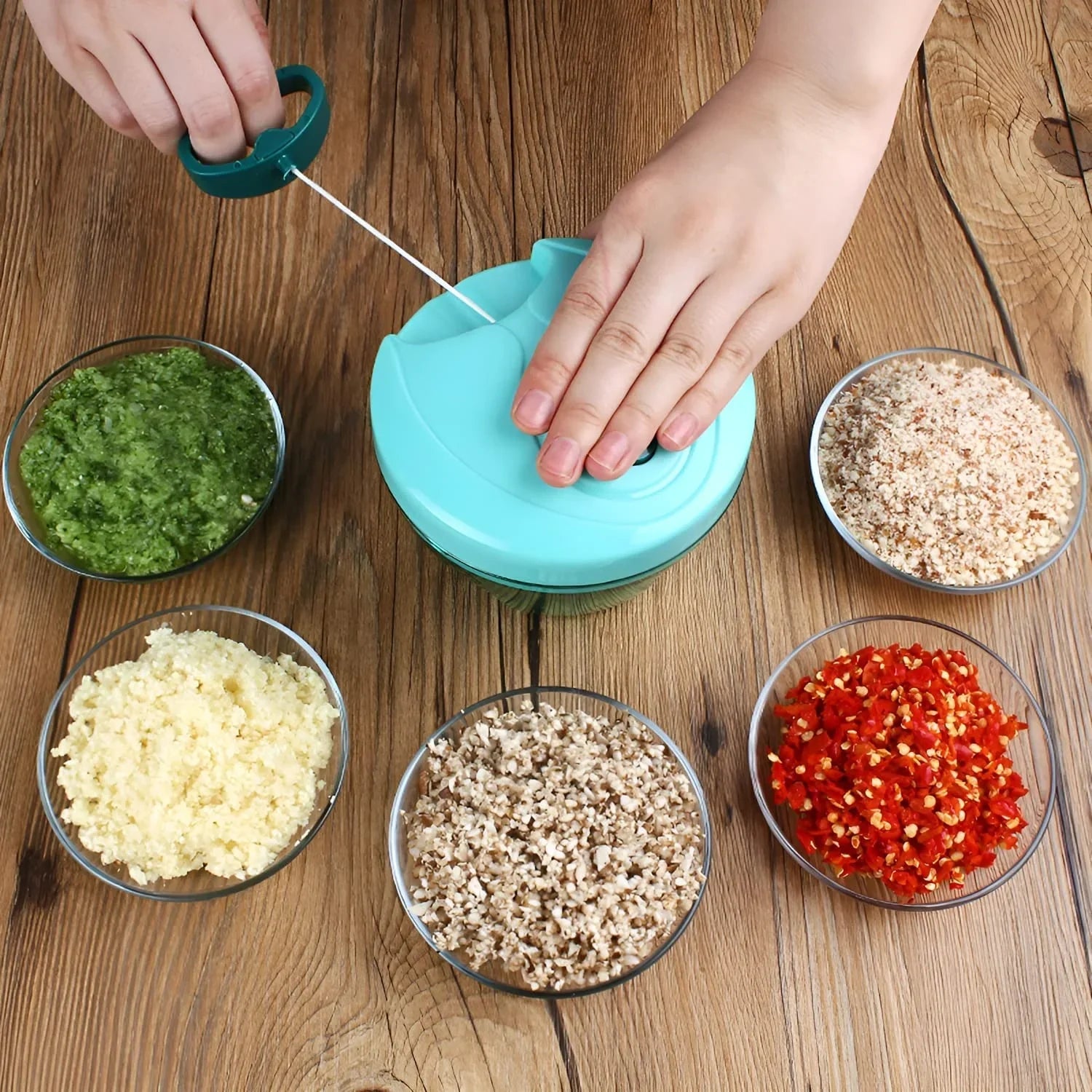 Mini Plastic Vegetable Chopper – 550ml - Home & Kitchen