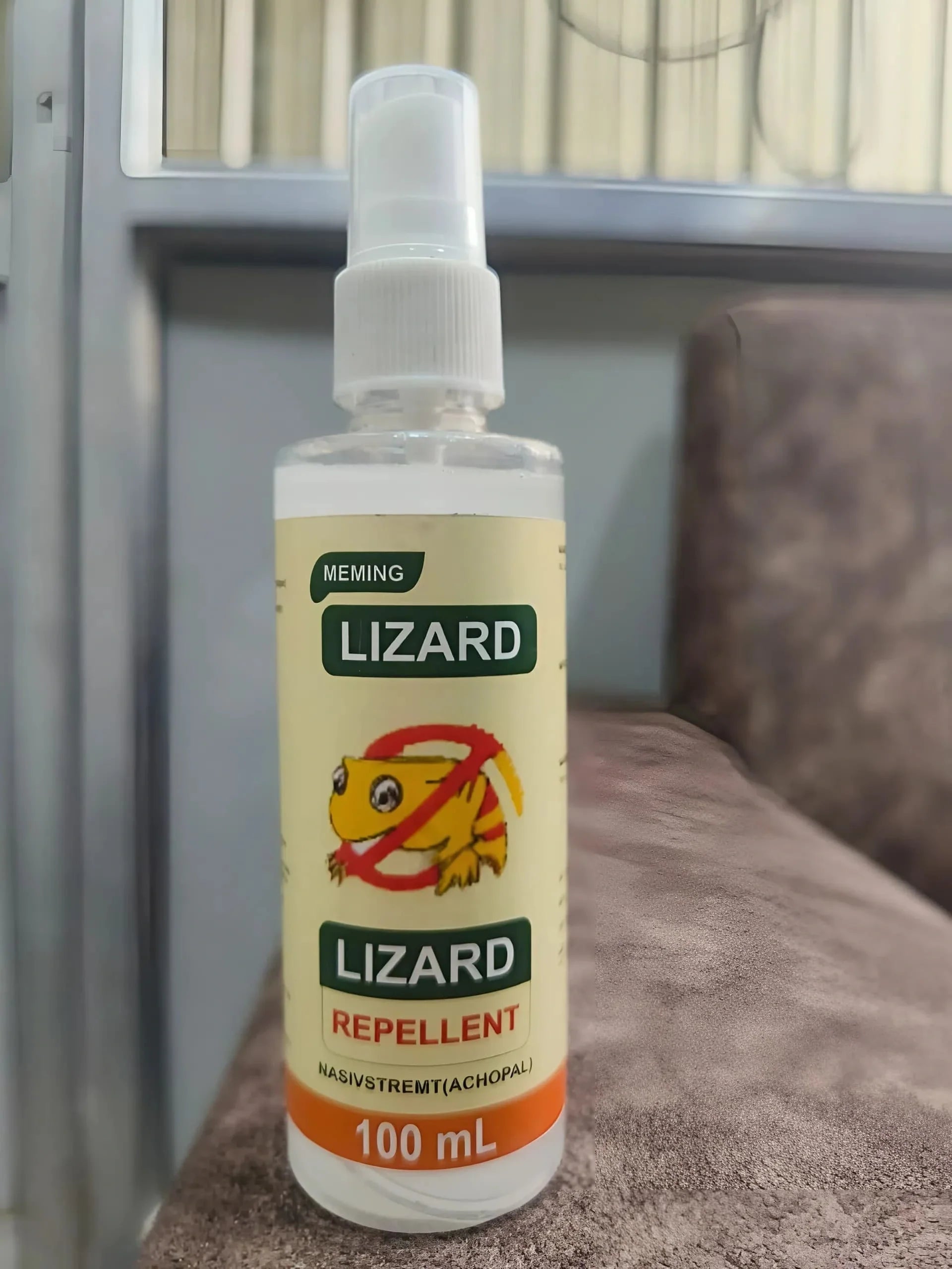 Natural Lizard Repellent Spray