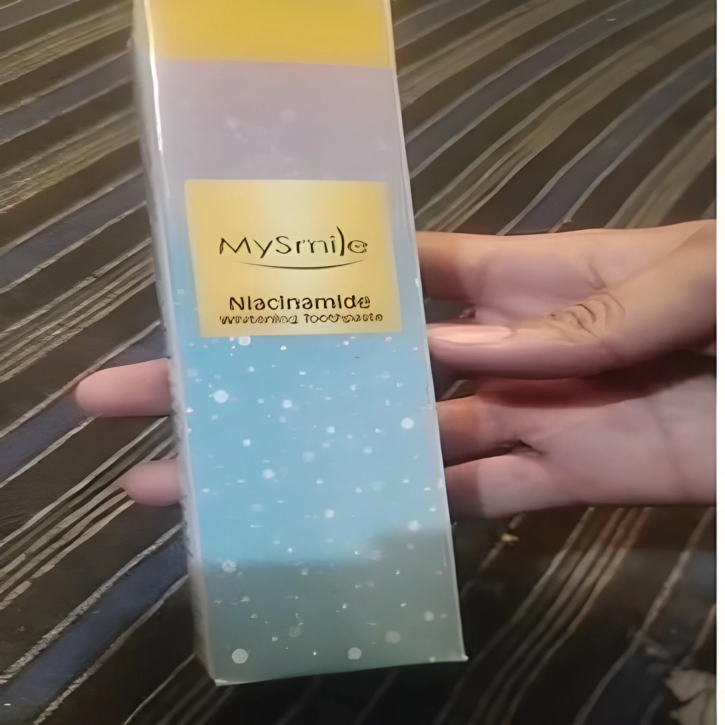 Niacinamide Teeth Whitening