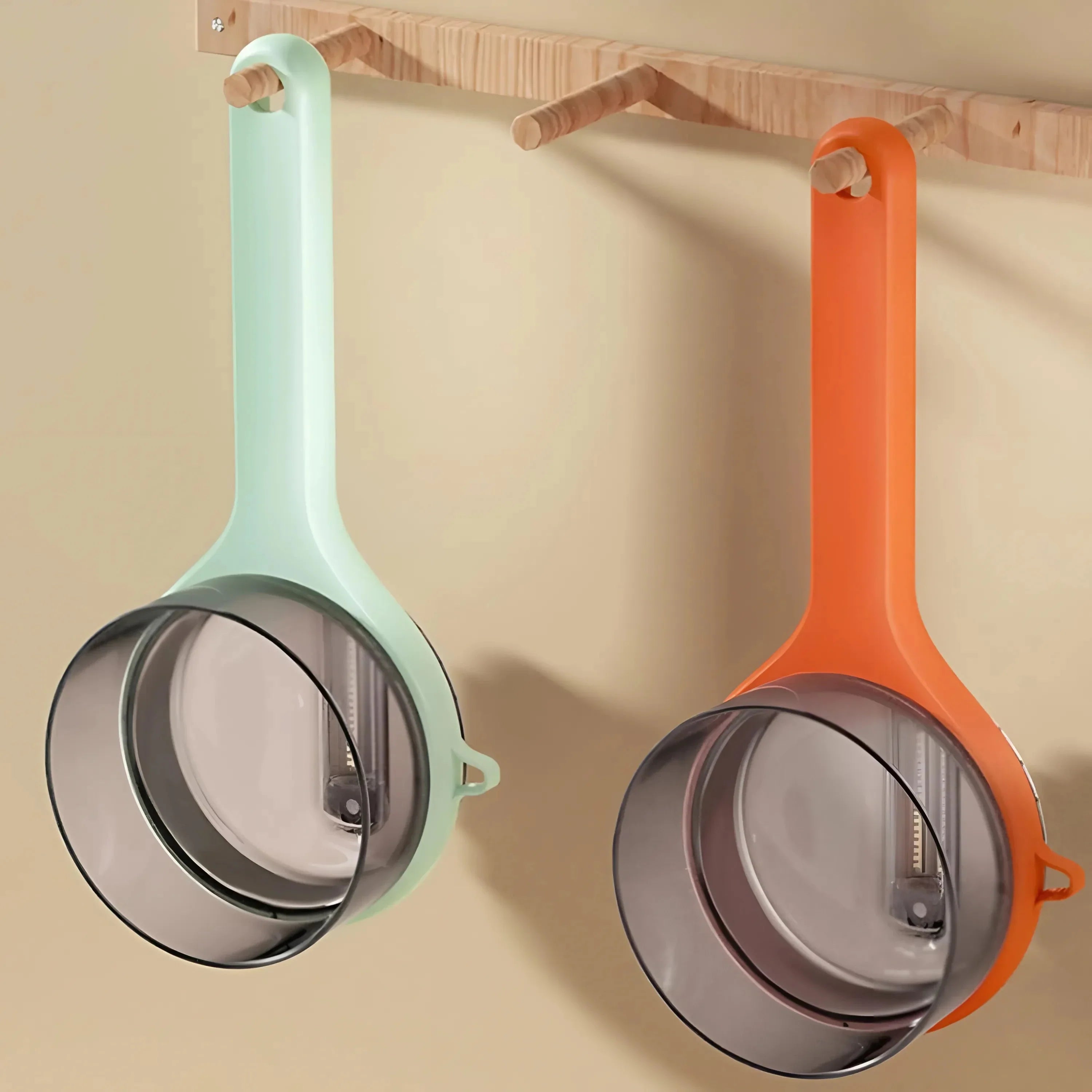 Peeler with Storage Case