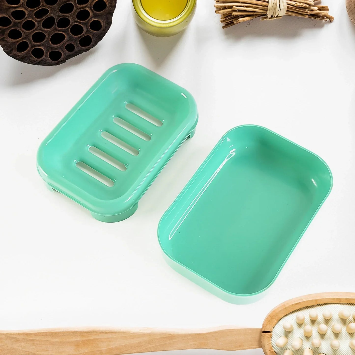 Plastic Soap Case with Lid – 1 Pc - Home Improvement