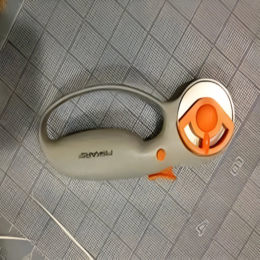 Professional Rotary Fabric Cutter