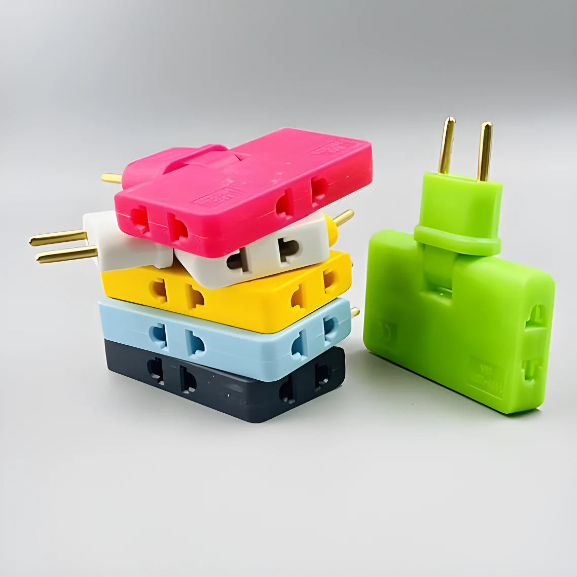 Rotating EU Plug Extender