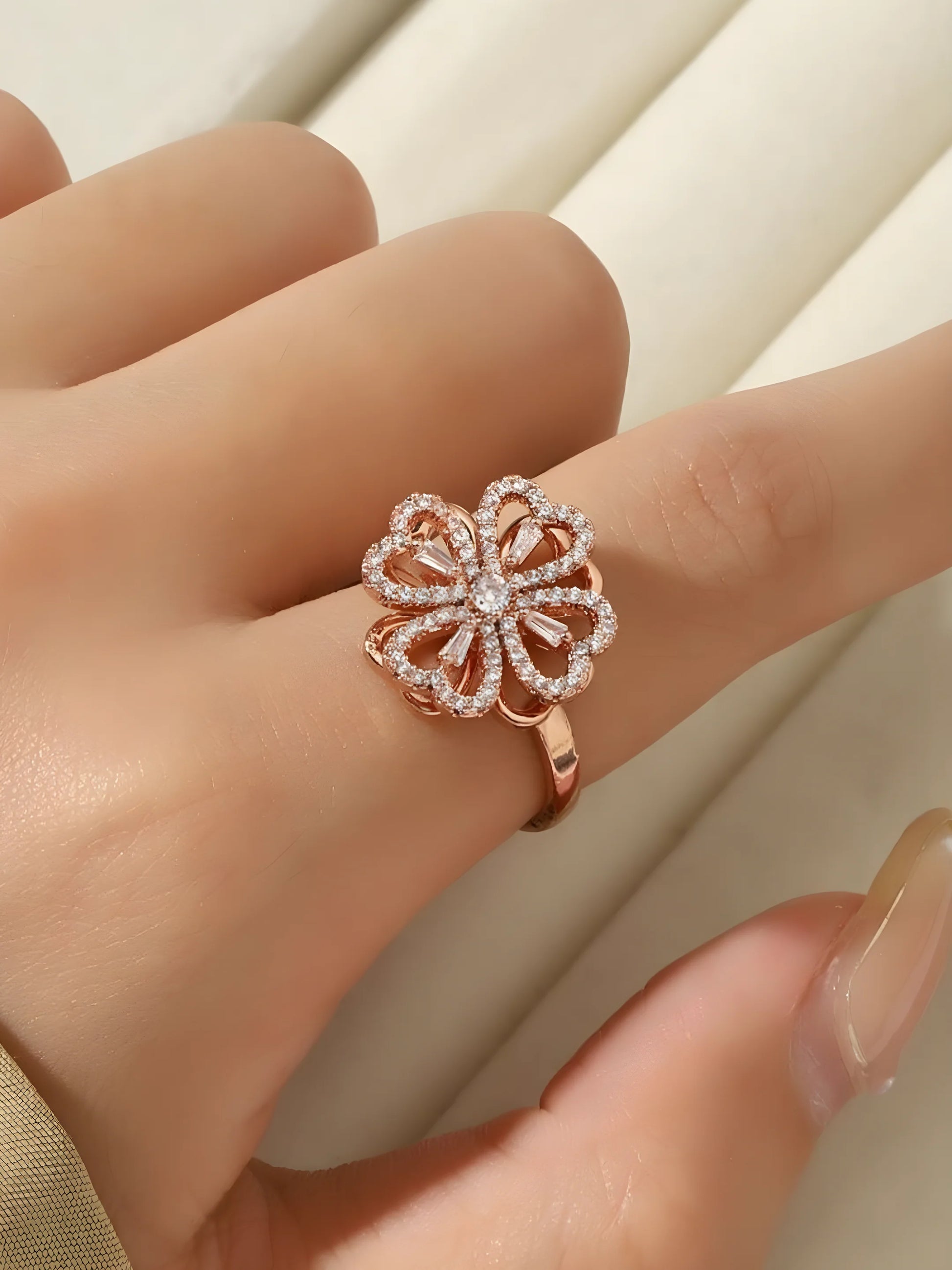 Spinning Luck Clover Ring jewelry